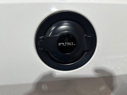 Used 2016 Dodge Challenger R/T Scat Pack w/ Leather Interior Group image 13