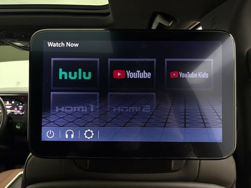 Used 2023 GMC Yukon XL Denali Ultimate w/ LPO, Floor Liner Package AWD/4WD image 53