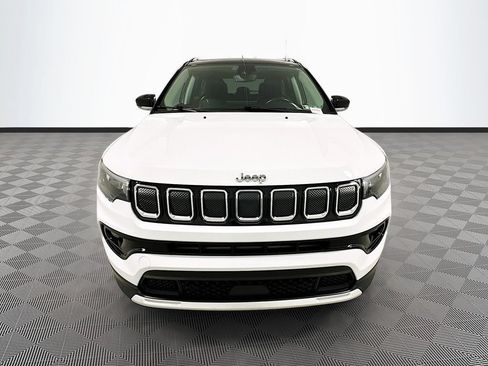 Used 2022 Jeep Compass Limited w/ Sun and Sound Group AWD/4WD image 3