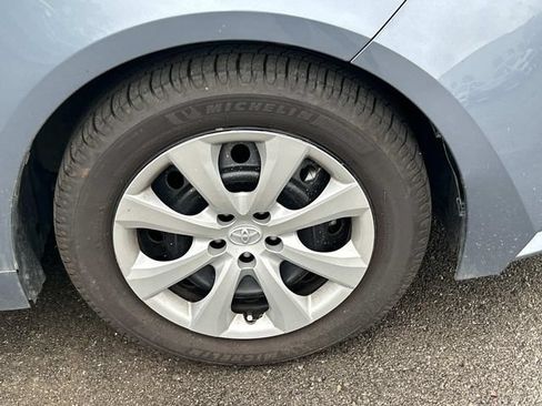 Used 2024 Toyota Corolla LE FWD image 10