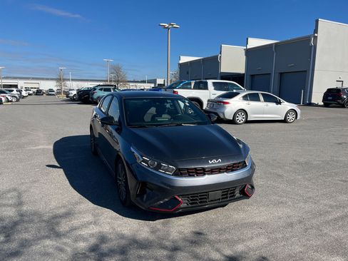 Used 2024 Kia Forte GT-Line image 2