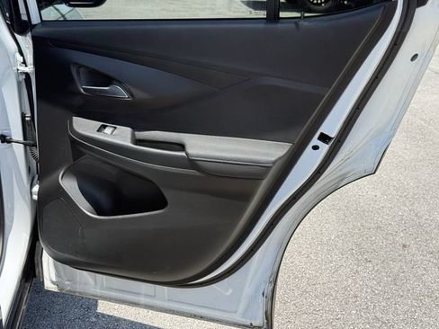 Used 2025 Buick Envista Sport Touring w/ Convenience I Package FWD image 34