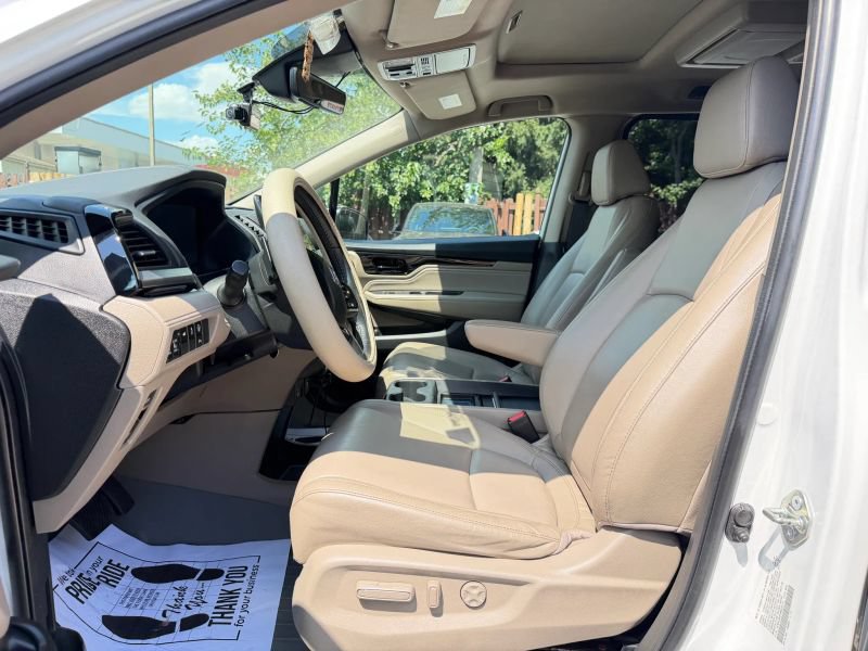 Used 2021 Honda Odyssey Touring image 11