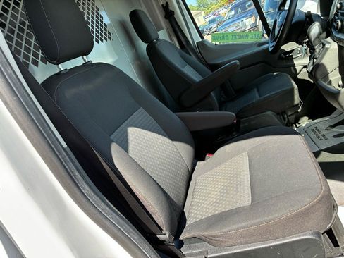 Used 2020 Ford Transit 150 Medium Roof AWD image 9