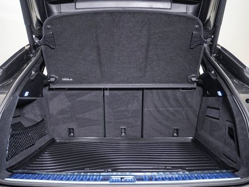 Certified 2023 Porsche Cayenne Coupe image 28