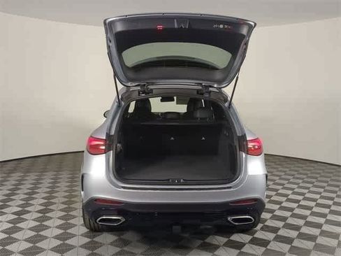 Used 2026 Mercedes-Benz GLC 300 4MATIC image 35