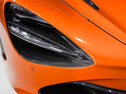 Used 2018 McLaren 720S Performance image 31