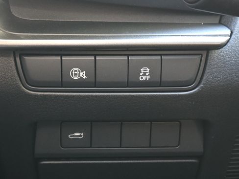 Used 2025 MAZDA MAZDA3 s image 25