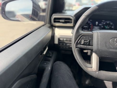 Used 2024 Toyota Tacoma TRD Sport w/ TRD Sport Upgrade Package AWD/4WD image 7