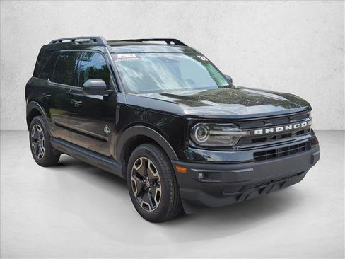 Used 2024 Ford Bronco Sport Outer Banks AWD/4WD image 3
