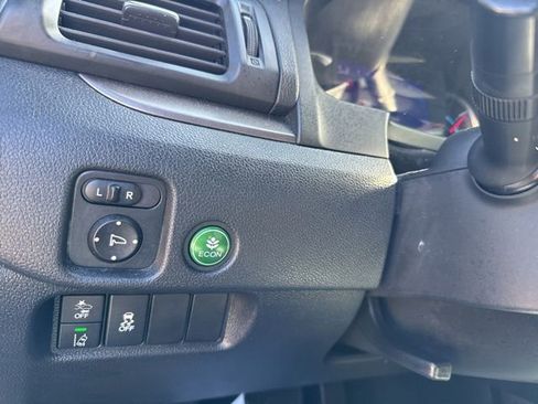 Used 2022 Honda Pilot Sport image 35