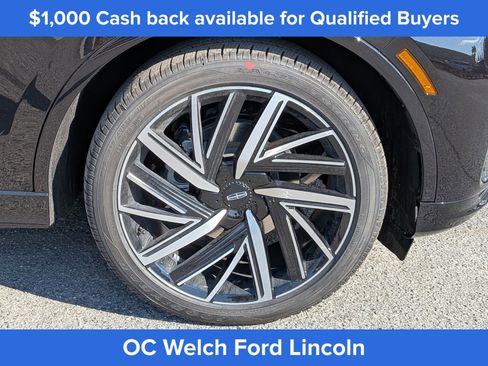 New 2026 Lincoln Aviator Black Label w/ Jet Appearance Package AWD/4WD image 10