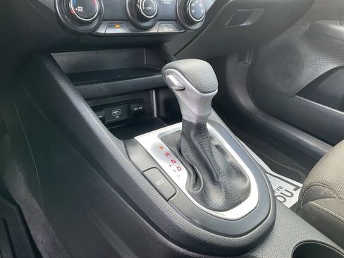 Used 2023 Kia Forte LXS FWD image 36