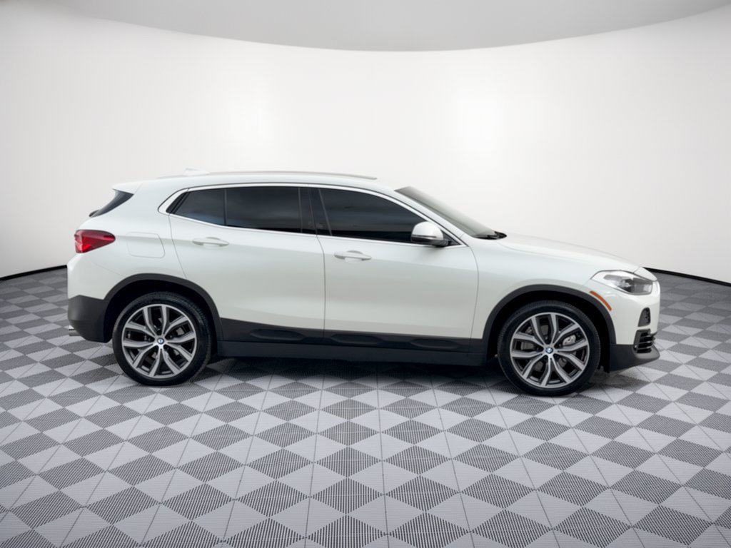 Used 2022 BMW X2 sDrive28i w/ Premium Package FWD image 8