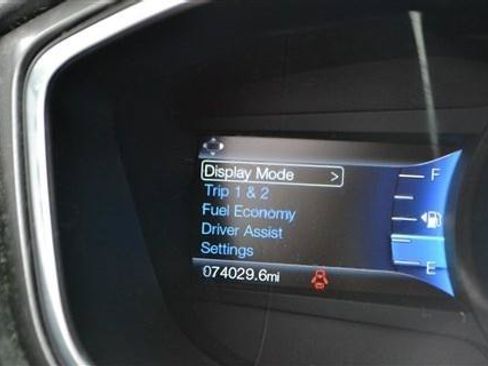 Used 2016 Ford Fusion Titanium FWD image 15