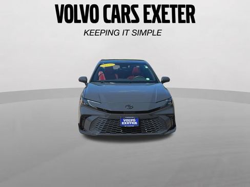Used 2025 Toyota Camry XSE AWD/4WD image 3