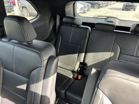 New 2026 GMC Acadia Elevation w/ Elevation Premium Package image 13