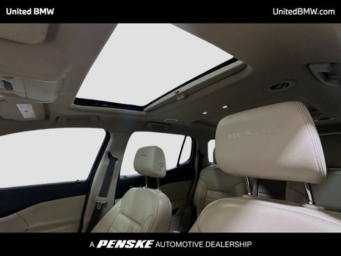 Used 2019 GMC Acadia Denali w/ LPO, Floor Liner Package FWD image 12