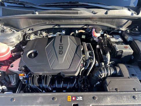 Used 2023 Hyundai Santa Fe SEL image 28