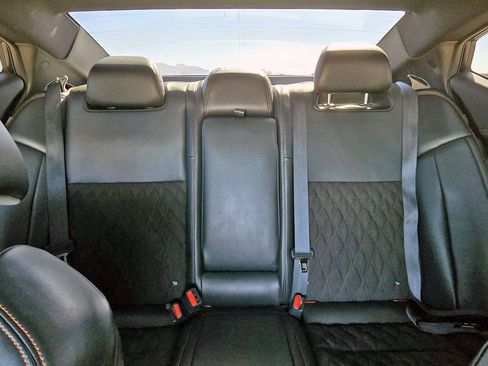 Used 2021 Nissan Maxima SR w/ Sport Mat Group image 9