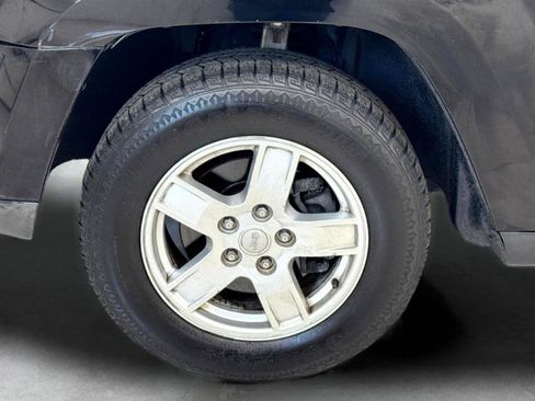 Used 2007 Jeep Grand Cherokee Laredo RWD image 29