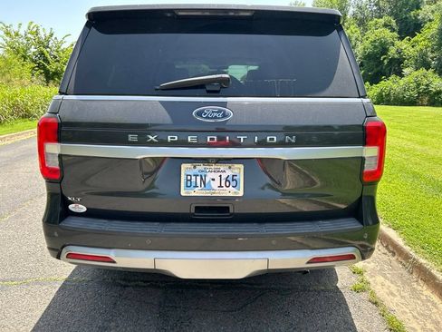Used 2022 Ford Expedition XLT AWD/4WD image 4