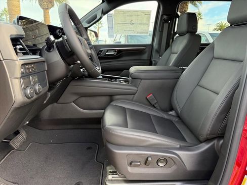 New 2026 Chevrolet Suburban LT w/ Comfort Package image 6