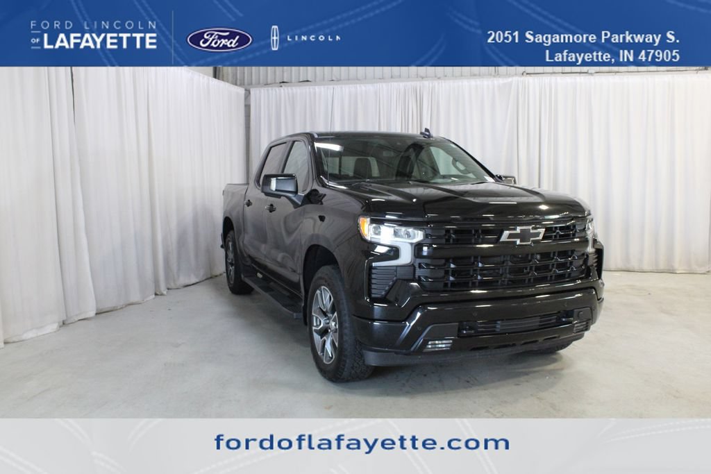 Used 2024 Chevrolet Silverado 1500 RST AWD/4WD image 1