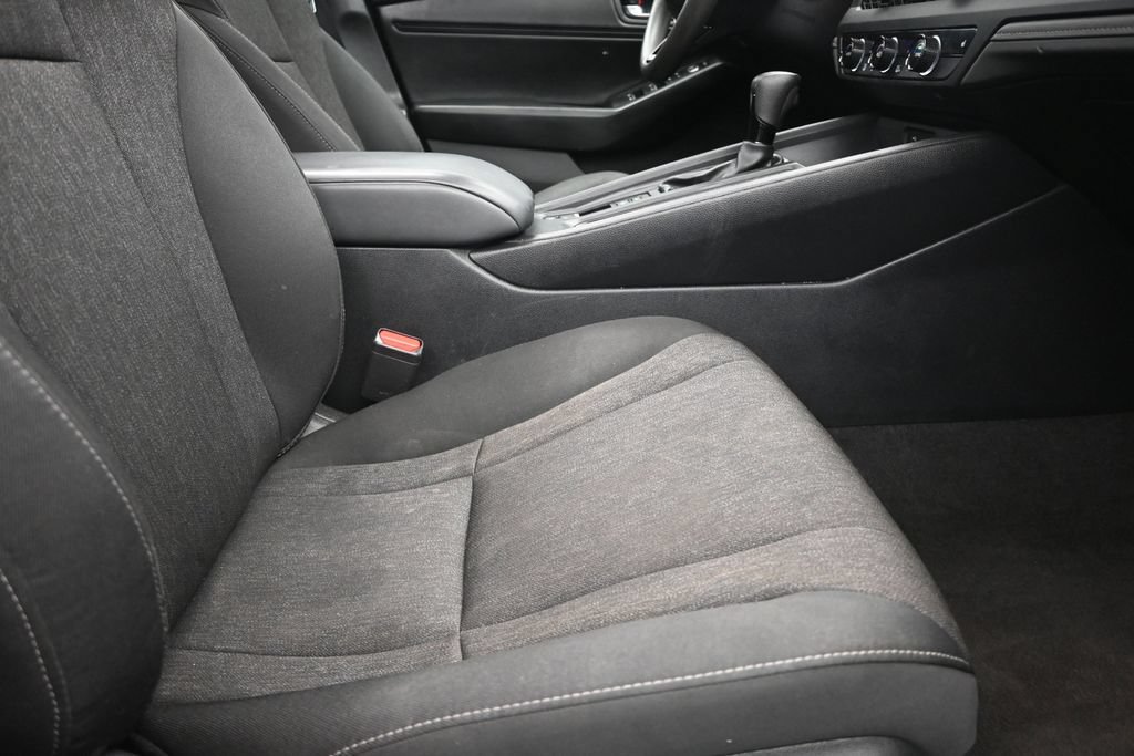Used 2024 Honda Accord EX image 25