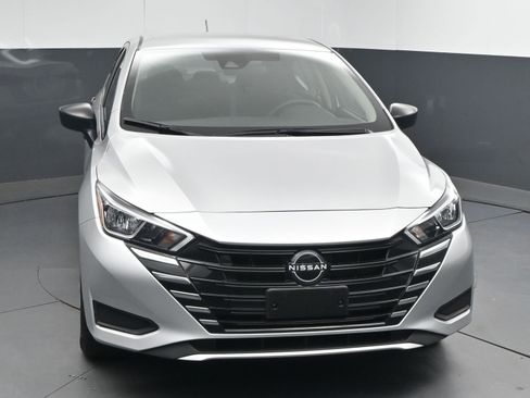 Certified 2024 Nissan Versa S w/ Trunk Package image 2