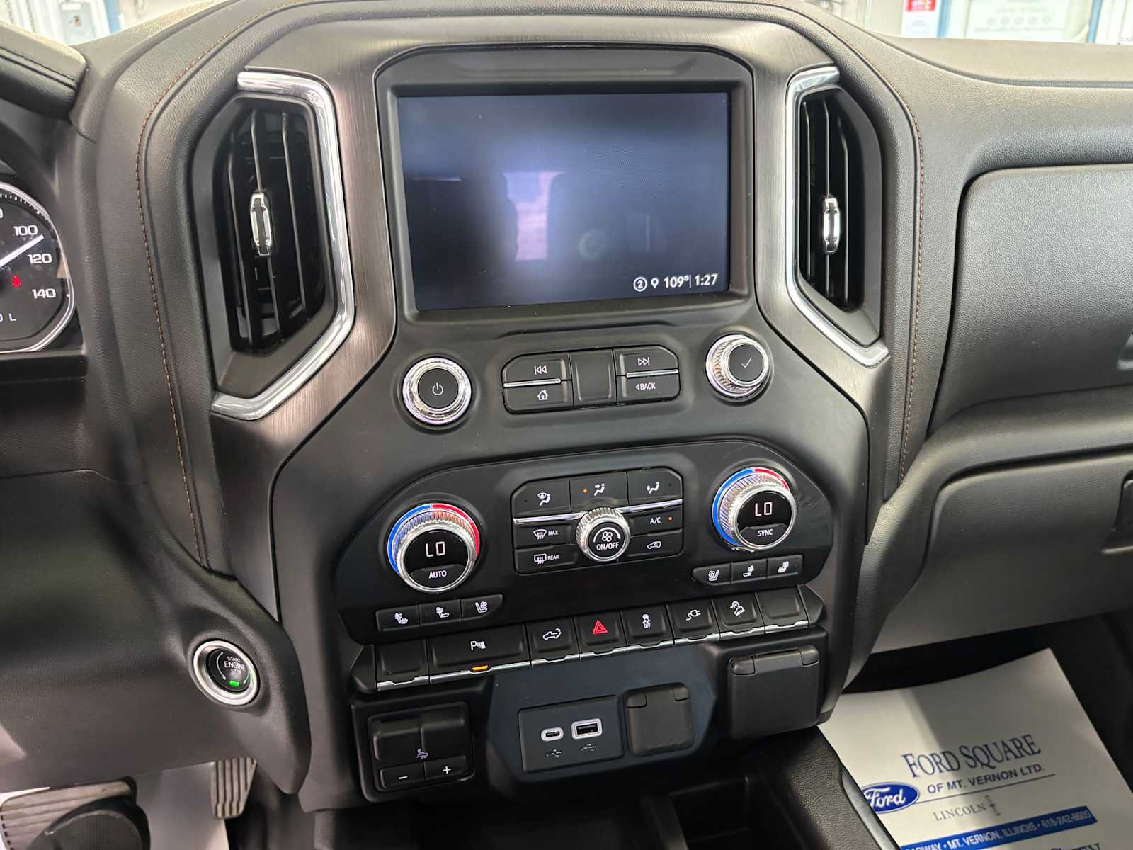 Used 2022 GMC Sierra 1500 AT4 w/ AT4 Premium Package AWD/4WD image 16