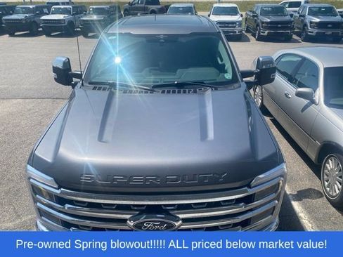 Used 2023 Ford F250 Lariat w/ Tow Technology Package AWD/4WD image 3