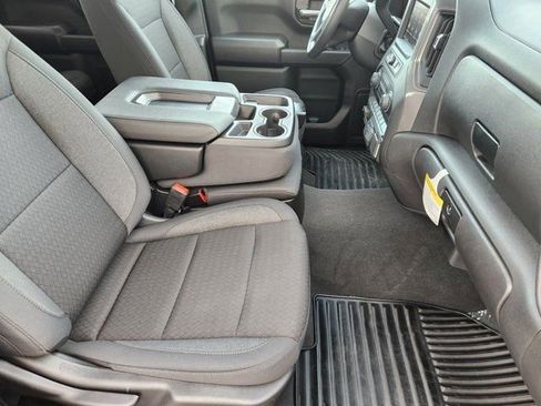 Used 2026 Chevrolet Silverado 1500 Custom w/ Turbomax Blackout Package image 20