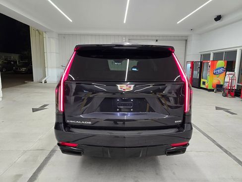 Used 2023 Cadillac Escalade Sport Platinum AWD/4WD image 6