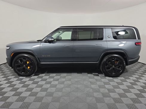 Used 2023 Rivian R1S Adventure Quad AWD/4WD image 2