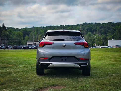 Used 2023 Buick Encore GX Preferred w/ Cold Weather Comfort Package FWD image 5
