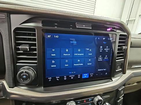 Used 2025 Ford F150 Platinum w/ Equipment Group 703A Plus image 16