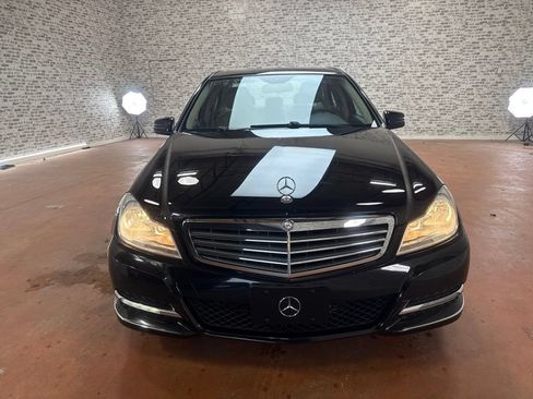 Used 2012 Mercedes-Benz C 300 4MATIC Sedan image 2