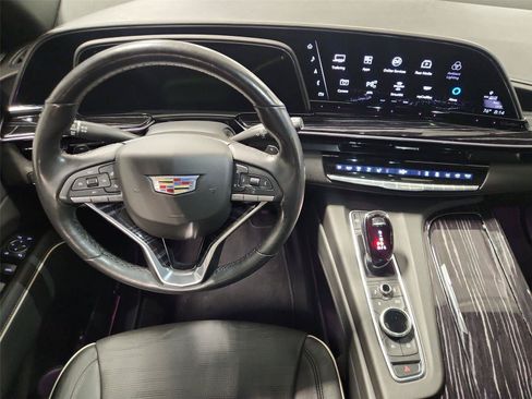 Used 2021 Cadillac Escalade ESV Sport w/ Driver Assist Tech Package AWD/4WD image 11
