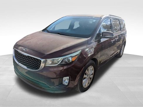 Used 2016 Kia Sedona EX image 9