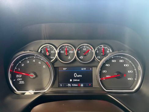 Used 2021 Chevrolet Tahoe Z71 AWD/4WD image 6