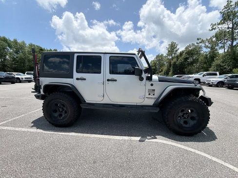 Used 2008 Jeep Wrangler Unlimited X AWD/4WD image 3