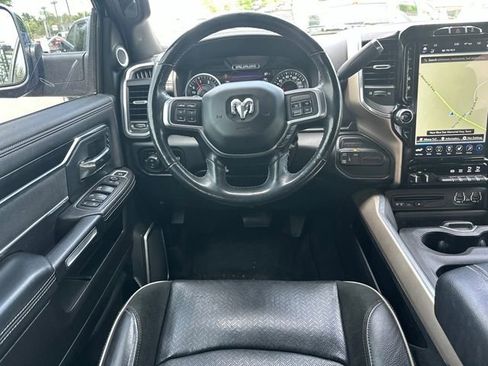 Used 2019 RAM 3500 Laramie AWD/4WD image 17