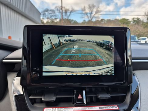 Used 2026 Toyota Corolla LE image 34