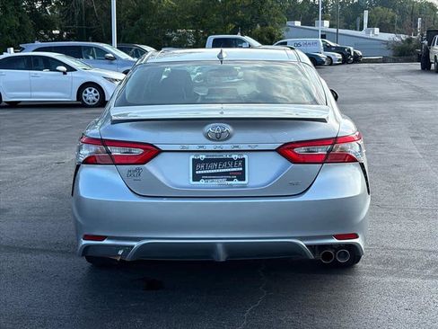 Used 2019 Toyota Camry SE w/ Convenience Package FWD image 29