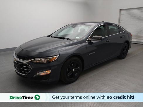 Used 2020 Chevrolet Malibu LS image 1