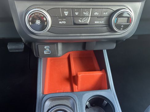 Used 2022 Ford Maverick XLT image 24