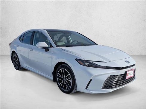 Certified 2026 Toyota Camry XLE image 3