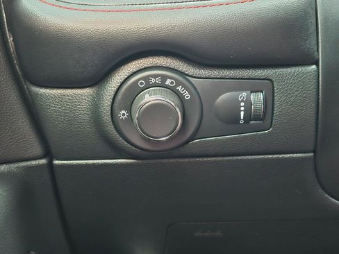 Used 2024 Dodge Durango GT image 27