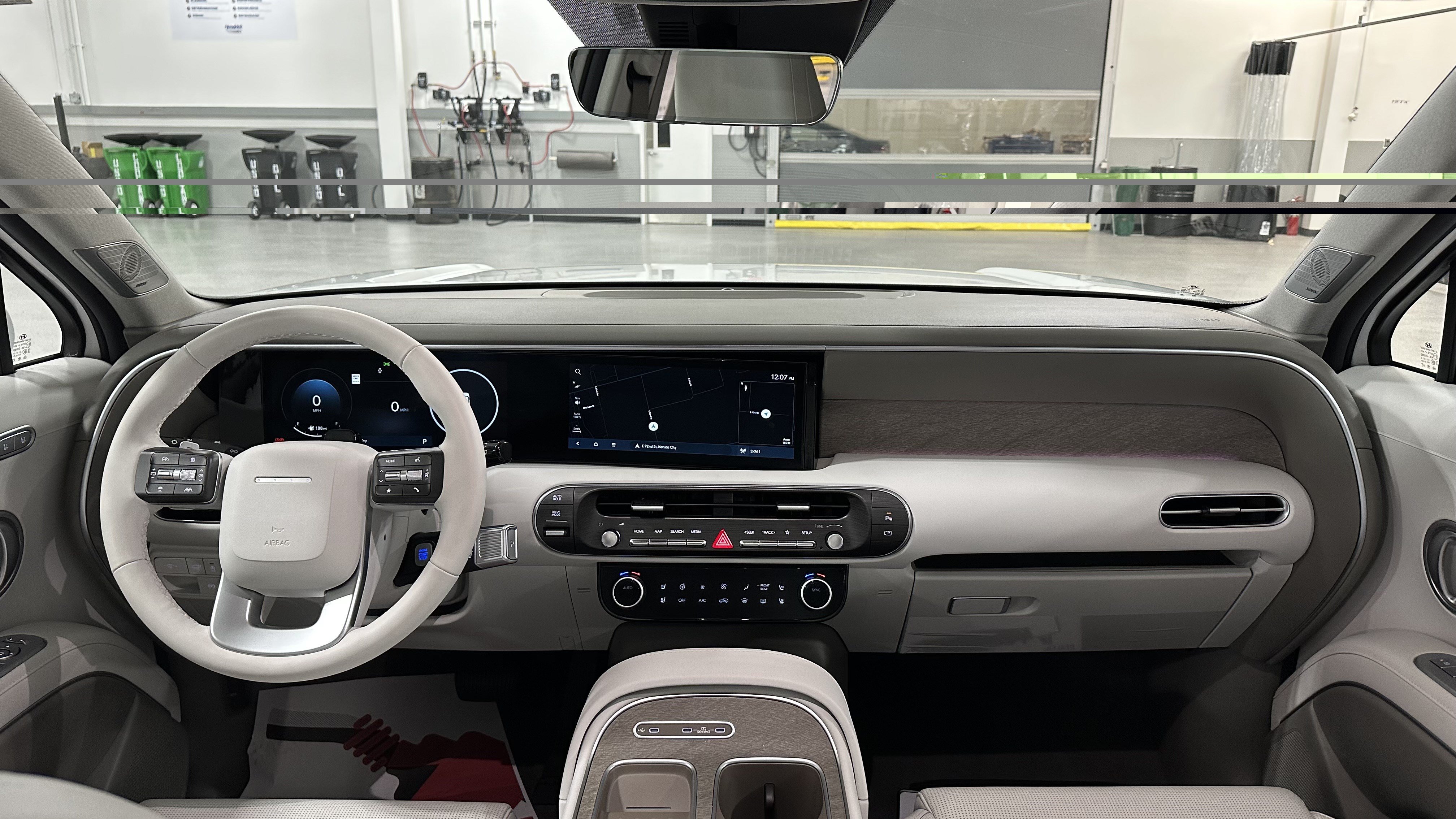Used 2026 Hyundai Palisade Limited FWD image 29